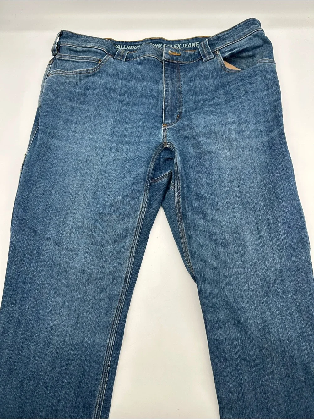 Duluth Trading Co Ballroom Flex Jeans Multiple Pockets and Hammer Loop 40x32